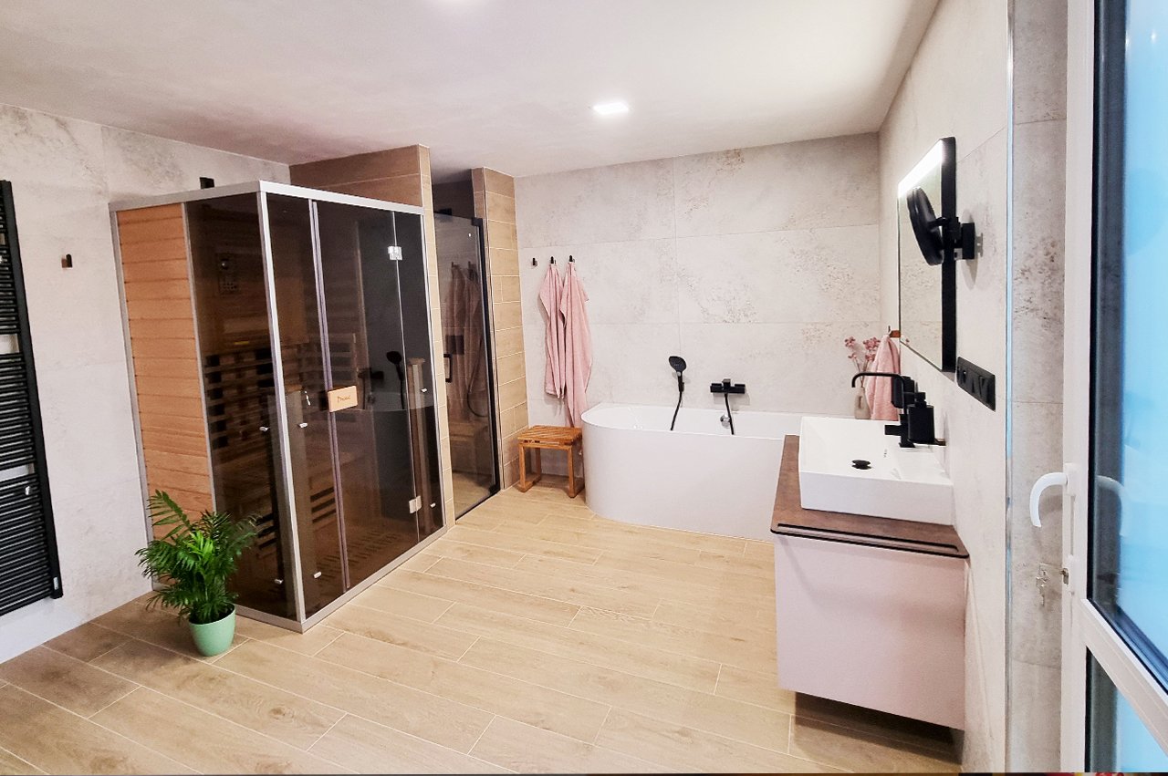 Realizace koupelny_Svitavy,Hradec Králové_PEM trade s.r.o.