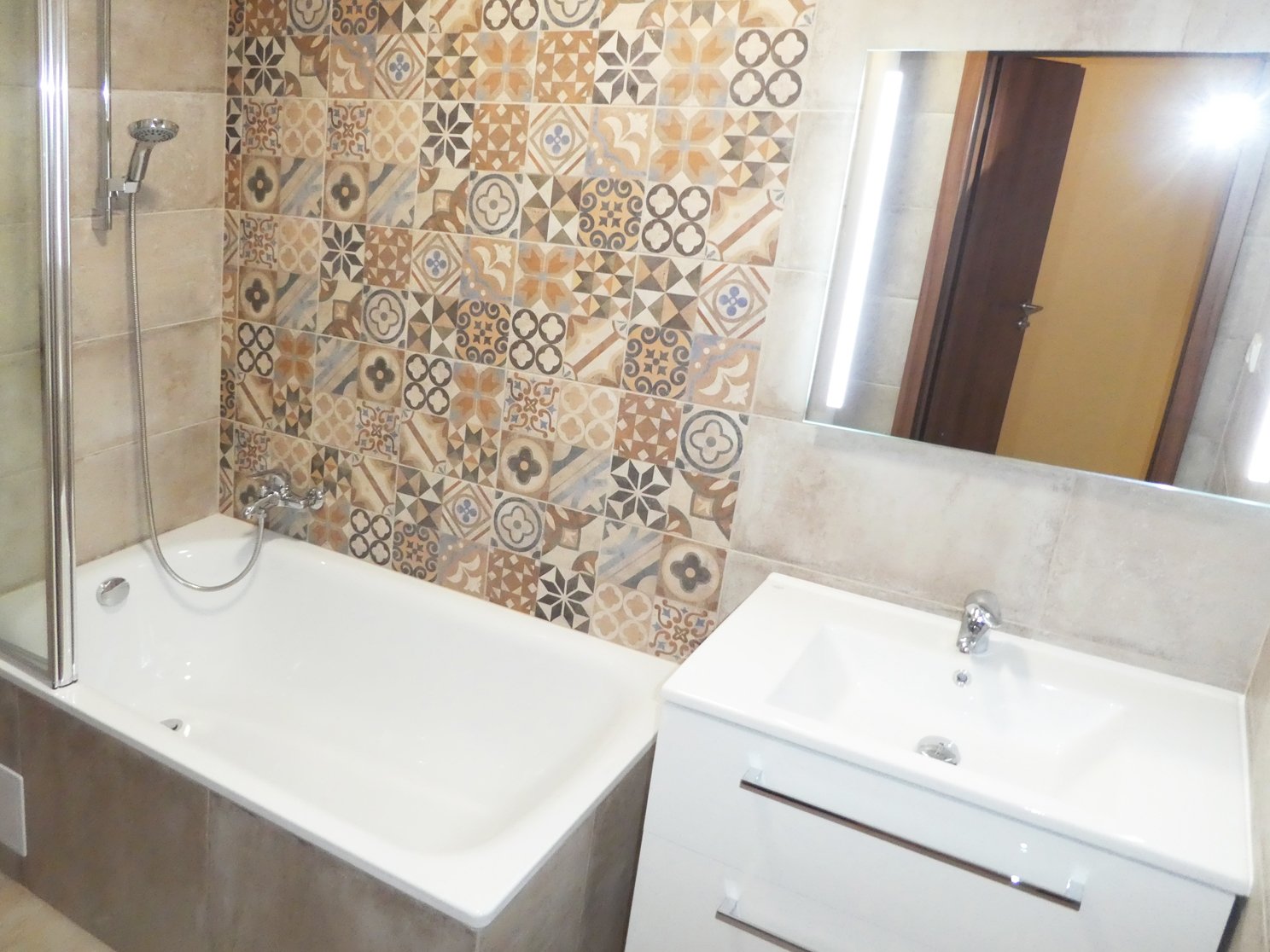 Kaldewei vana Advantage Saniform plus 160x75x41 cm. Rekonstrukce koupelny, kuchyně a interiéru bytu Svitavy, Hradec Králové | Pemtrade.cz